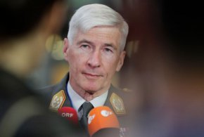 
 С продължаващото въоръжаване на Украйна е въпрос на време конфликтът да излезе извън нейната територия. Източна Европа, #България може да се превърне в прифронтова държава при евентуален сблъсък, обобщих дискусията след заседанието. 