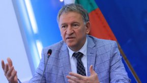 
Бившият служебен министър на здравеопазването не беше открит за коментар.