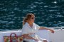 J. Lo с ленена рокля от Cult Gaia