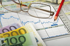Месечната инфлация се е повишила с 0,1% през юли, след като през юни беше отчетено повишение от 0,8%.