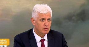 По думите му в армията никога не е имало хаос.  