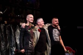  При този интерес сме длъжни да продължим приключението! Благодарим от сърце за обичта към нашия спектакъл