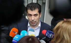 Ясно искам да кажа, че това, което бившият главен секретар на САЩ Майк Помпео е казал, според нас е геополитически некоректно и не трябва никой, от която и да е държава, да ни дава такива съвети