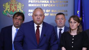 
Пресконференция в МС - най-големите щети са нанесени на инфраструктурата в община Карлово след наводнението, 7 септември 2022 г.