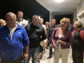  Стана ясно, че нито една земеделска асоциация не е посетила картофопроизводителите във Ветрен дол.
