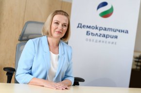 
За реформата на КПКОНПИ Надежда Йорданова отбеляза, че това е една от важните мерки в националния план за възстановяване и устойчивост