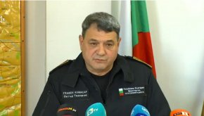 
Главният комисар коментира и мащабната акция срещу незаконната миграция, която се провежда на територията на няколко областни дирекции на полицията.
