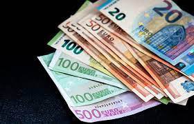 Повече от 85% от бюджета й (1,28 млрд. евро) са предназначени единствено за малки и средни предприятия.