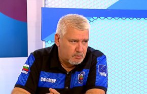 Според него в момента трябва да се стигне до единна позиция как да се случи реформата, а не в какво да се изразява.
