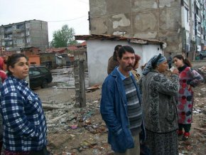 Продължаваме Промяната може да губи изборите в Пловдив, родния град на Кирил Петков, където Бойко Борисов взе първото място като водач срещу Никола Минчев, ала в Район Източен, където ключът към победата е прословутото Столипиново, ПП е първа политическа сила. Вече викат на махалата Пловдивския Харвард.