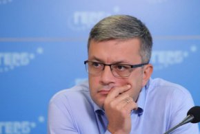 Нов предсрочен вот би изиграл ролята на капката, която да прелее чашата и да разпадне българската политическа система