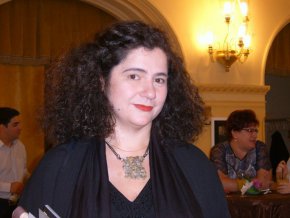  От 1998 г. започва самостоятелна режисьорска практика с постановки в Германия, Австрия, Швейцария, Латвия, Румъния и България.