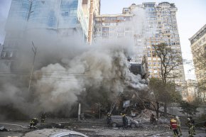 По-късно кметът публикува снимка на части от унищожен дрон. На един от фрагментите е изписана думата "Геран-2" - името на дрон камикадзе, използван от руските сили.