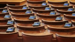 В Закона за трудовата миграция и трудовата мобилност се предвижда олекотяване на процедурата за придобиване на т.нар. “синя карта” за висококвалифицирани кадри