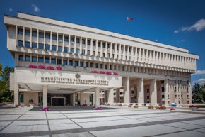 Страната ни категорично и най-остро осъжда продължаващата военна ескалация от страна на Русия в Украйна, вкл. и нанасяните през последните две седмици много масивни въздушни удари срещу украински градове, най-вече Киев.