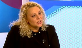 По думите ѝ ДБ е готова да проведе разговори и да предложи кабинет, ако получи третия мандат