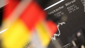 В края на октомври Ifo прогнозира, че германската икономика ще се свие с 0,6% през четвъртото тримесечие. Според прогнозата на Министерството на икономиката Германия ще отбележи растеж от 1,4% през тази година и спад от 0,4% през следващата.