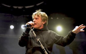 
Концерт за група и оркестър на Джон Лорд и музиката на Deep Purple ще гостува в София на 18 март