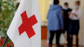 
С наближаването на зимните месеци Световната здравна организация и Българският червен кръст започнаха съвместен проект за подпомагане на украинските граждани, потърсили закрила в България