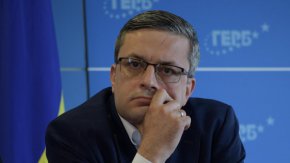 
Според него се върви към още по-голяма криза, ако има предсрочни избори след 2 или 3 месеца.
