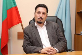 От нищо не се срамувам и за нищо не съжалявам. Винаги съм отстоявал мнението си, когато съм убеден в неговата правота. 