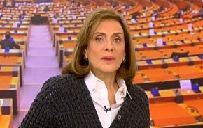 
"Това е част от политиката на сплашване, която Русия води не само спрямо опозицията в собствената си страна, но и срещу чужди граждани и журналисти, които си позволяват да казват истината. А истината не е на особена почит сред държавното ръководство в Москва и тя няма как да има успешна пропагандна машина, ако има хора като Христо Грозев, които разобличават  това, което Русия прави", категорична е Нейнски.  
