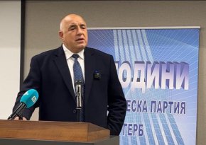 

 В петък народните представители приеха промени в Закона за трудовата миграция и трудовата мобилност. IT секторът поиска от нас компаниите, които имат потенциал за експорт, бърз растеж и развиване на продукти и услуги с висока добавена стойност да имат по-бърз достъп до таланти и висококвалифицирани кадри от трети страни.
