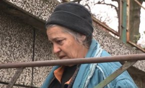 
bTV опита да се свърже и с родителите на арестувания полицай. Не отговориха на телефонните ни обаждания.