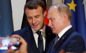 
Журналистите разпитваха Макрон по различни въпроси, включително за връзките му с Путин.
