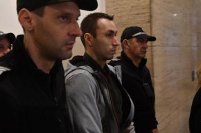 В началото на ноември разследващите откриха тялото на Евгения Владимирова, натъпкано в куфар, изхвърлен в хвостохранилище край Перник. Орлин и баща му Пламен Владимиров, който е бивш служител на ДАНС, бяха задържани и направиха пълни самопризнания.

