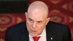 

В рамките на посещението на Иван Гешев в САЩ са предвидени поредица от срещи, както и участие в международни форуми, информират още от прокуратурата.
