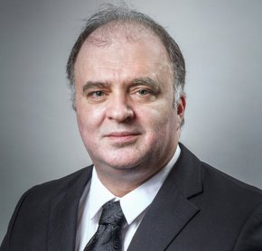 Правомощията на служебното правителство, назначено с указ от 1 август 2022 г., са прекратени.


