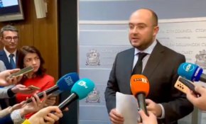 Днес в началото на заседанието на Столичния общински съвет поставих темата за сечта в Борисовата градина
