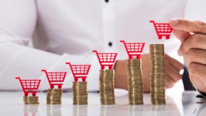 
Бързото нарастване на износа през миналата година е стимулирано от възможността да бъде удовлетворен недостигът на храна, метал и други материални продукти, причинен от агресивната война на Русия в Украйна.