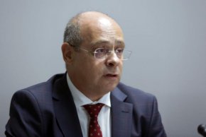 
Премиерът Гълъб Донев не планира публични изяви до края на седмицата по здравословни причини