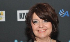 Бившата шефка на кожната клиника във ВМА проф. Мирослава Кадурина е оправдана и на втора инстанция от Военно-апелативния съд по обвинения за присвояване на над 7 млн. лв., съобщи Де факто.