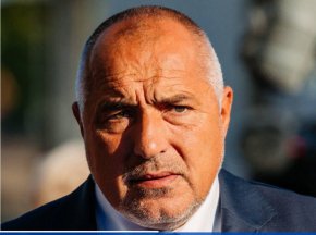 По думите му, сега пред България, няма друг избор освен да застане от правилната страна на историята.