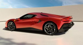 В сравнение с Tributo това поръчково Ferrari има по-ъгловато тяло с форма на стрела. За да се постигне този ефект, фаровете и задните светлини са изцяло преработени, като задните светлини са вдъхновени от Ferrari Roma.