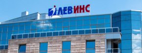 
Застрахователната компания Лев инс е завела иск в Софийския градски съд срещу Mediapool за 1 млн. лева с мотив, че се е почувствала засегната от информационен материал от 27 септември 2022 г., който практически цитира и преразказва стенограма от заседание на Министерския съвет.