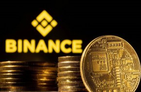 Най-голямата по обем на търговия криптовалутна борса в света Binance забрани на базираните в Русия потребители да купуват и продават щатски долари и евро, използвайки своята P2P (peer-to-peer) платформа.
