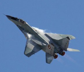 

Белгия ще предостави на Киев 240 военни камиона, а Швеция - 8 самоходни артилерийски машини. 