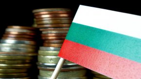 В алтернативния влошен сценарий отклоненията са незначителни.