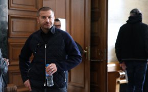 В случай, че прокуратурата не е съгласна, тя може да протестира пред Софийския апелативен съд в 7-дневен срок.