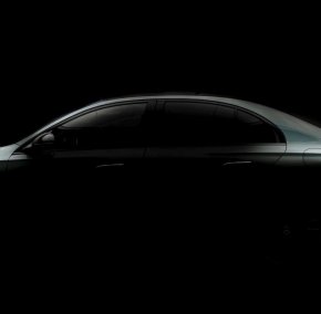 
Очакваме Mercedes-Benz E-класа 2024 да предлага хибридно задвижване, но компанията все още не е загатнала за никакви подробности за изпълнението.

 