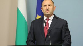 
Президентът присъства на официалната церемония по подписване на декларация, с която България се  присъединява към Европейския алианс за батерии.
