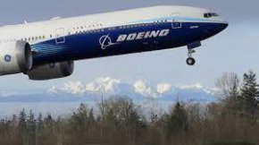 
По-рано този месец компанията разкри, че "значителен брой" самолети 737 Max в производство са били засегнати от "нестандартен производствен процес" от един от нейните доставчици, което ще се отрази на доставките и производството в близко бъдеще.