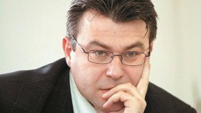известният финансист Бисер Манолов