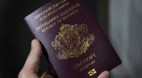 
Той поясни, че 4 са от Египет, 4 от руската федерация, 4 от Казахстан, 2 от Пакистан, 3-ма от Китай и 1 от Йордания.
