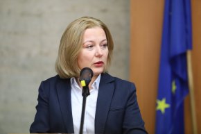 Охраната на заместник главния прокурор Борислав Сарафов е осигурена при условия на неотложност, заяви в парламента служебният министър на правосъдието Крум Зарков