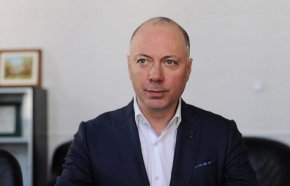 
Утре е предвидена среща на председателя на Народното събрание Росен Желязков с председателя на Камарата на депутатите Лоренцо Фонтана в италианския парламент.
